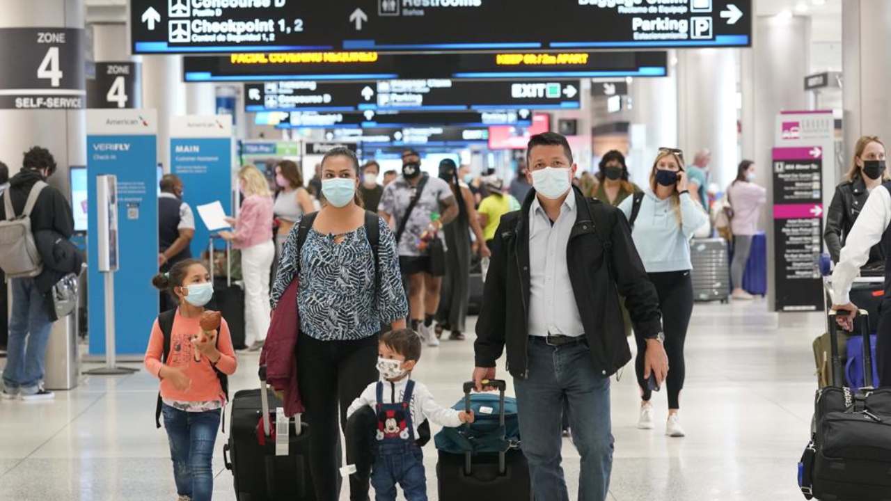 Miami International Airport (MIA) Baggage Claim: Terminal Locations & Lost Luggage Support